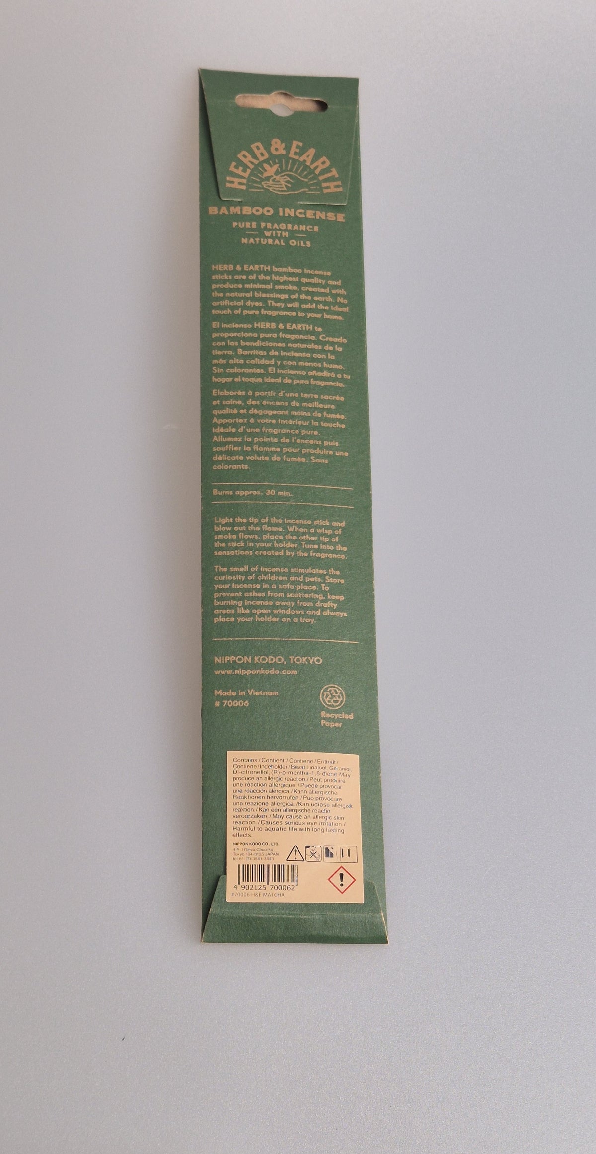Japanische Räucherstäbchen aus Matcha vom Hersteller Nippon Kodo