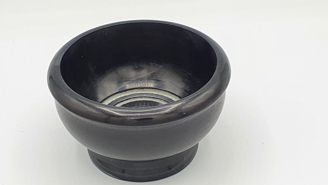 Speckstein Räucherschale in schwarz zum Räuchern auf Kohle - im Ma-Fumo Shop